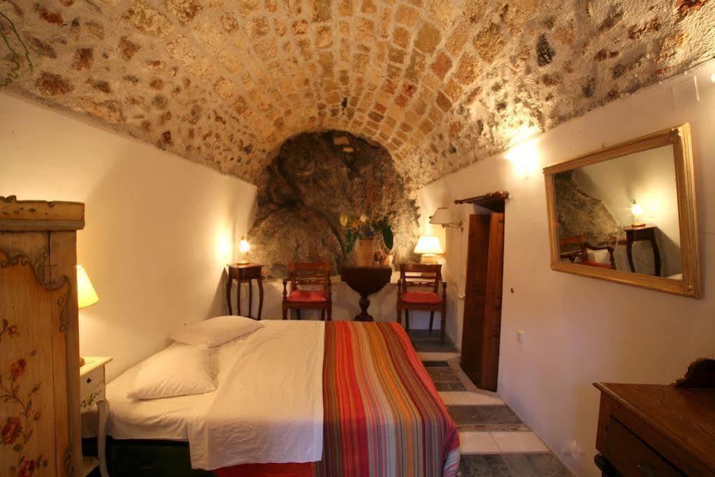 Dorovinis Monemvasia Castlehouses エクステリア 写真